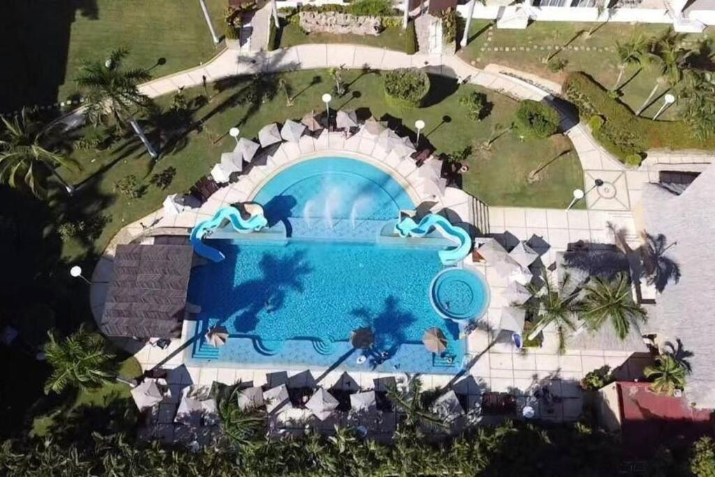 Departamento De Lujo. Seguridad 24. Playa A Pasos. Apartment