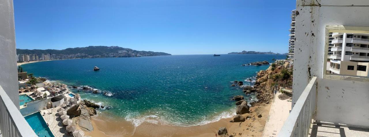 Torres Gemelas Vip Frontal 607 * Acapulco