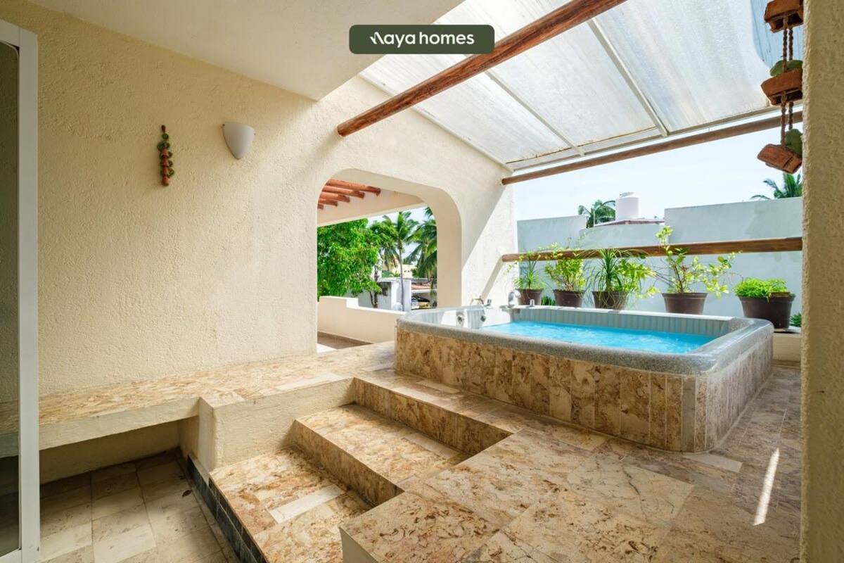 Amazing House With Private Pool - Tennis & Paddle Court *