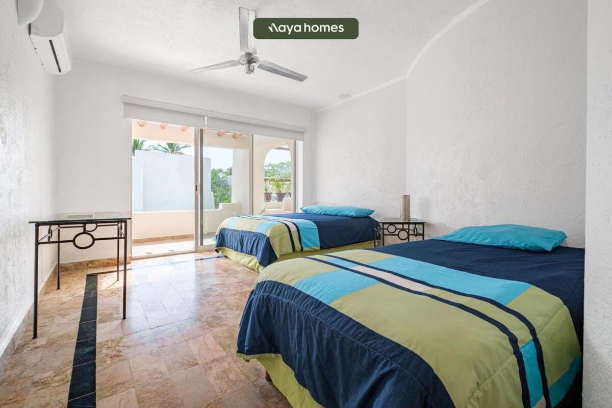 Holiday home Amazing House With Private Pool - Tennis & Paddle Court