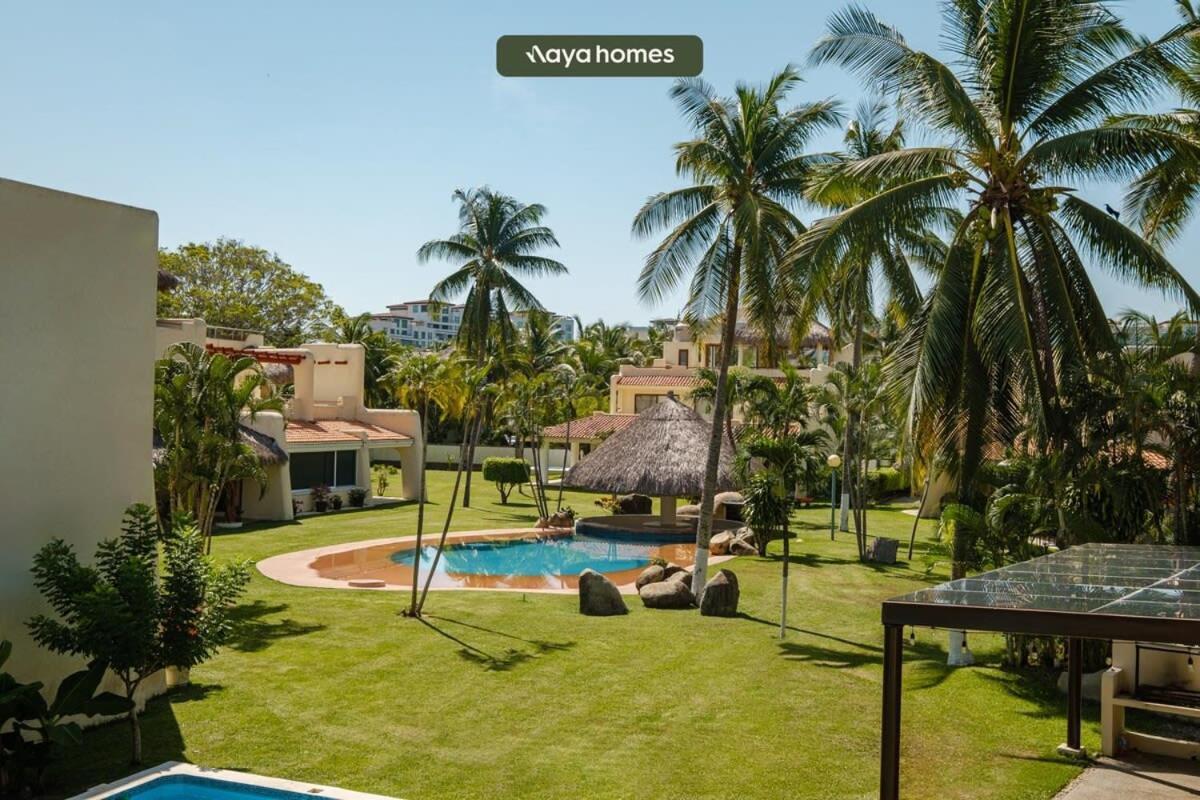 Amazing House With Private Pool - Tennis & Paddle Court Holiday home
