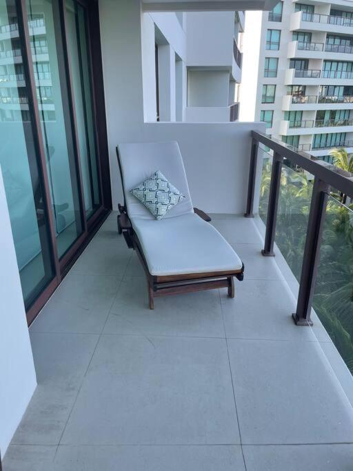 Nautilus Apartment *