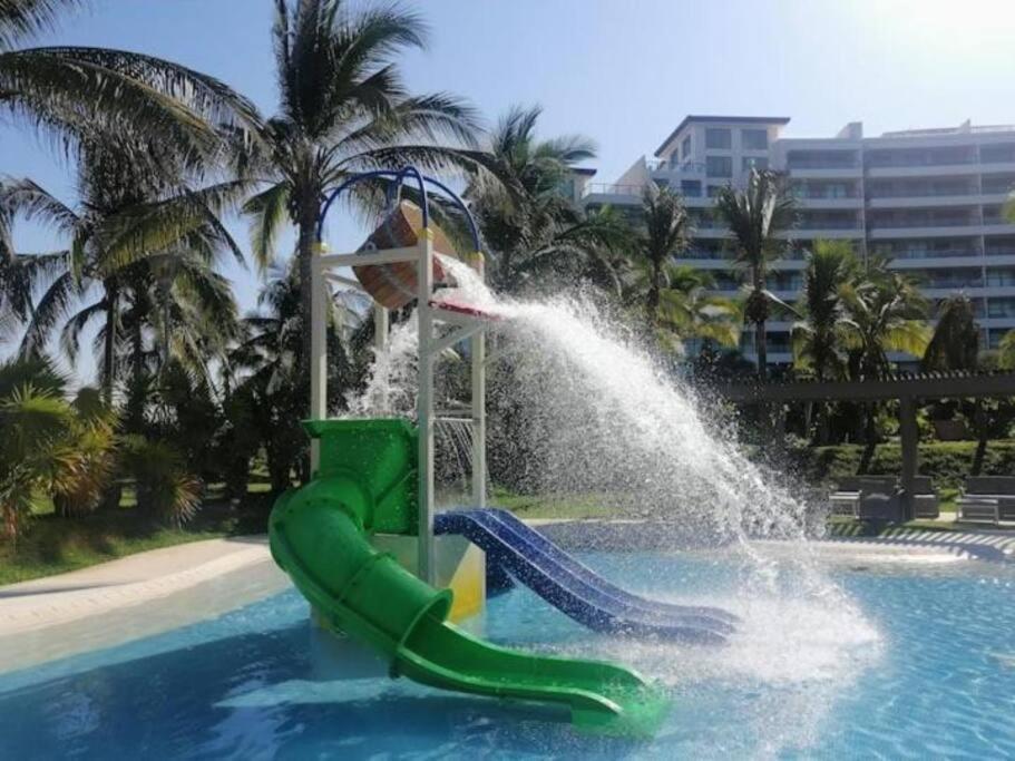 Apartment Departamento De Lujo En La Isla Residences, Acapulco