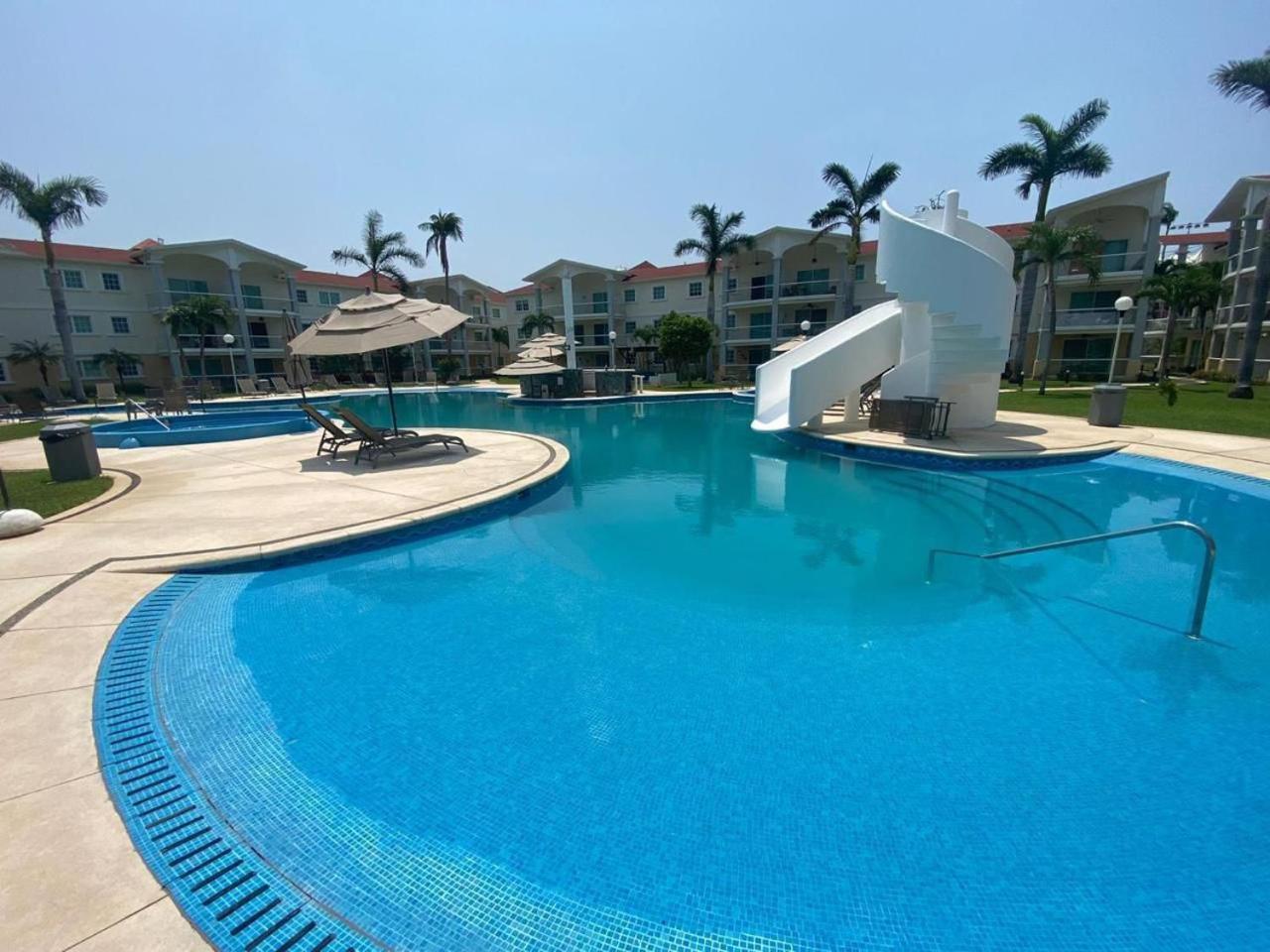 Marina Diamang Apartment Acapulco