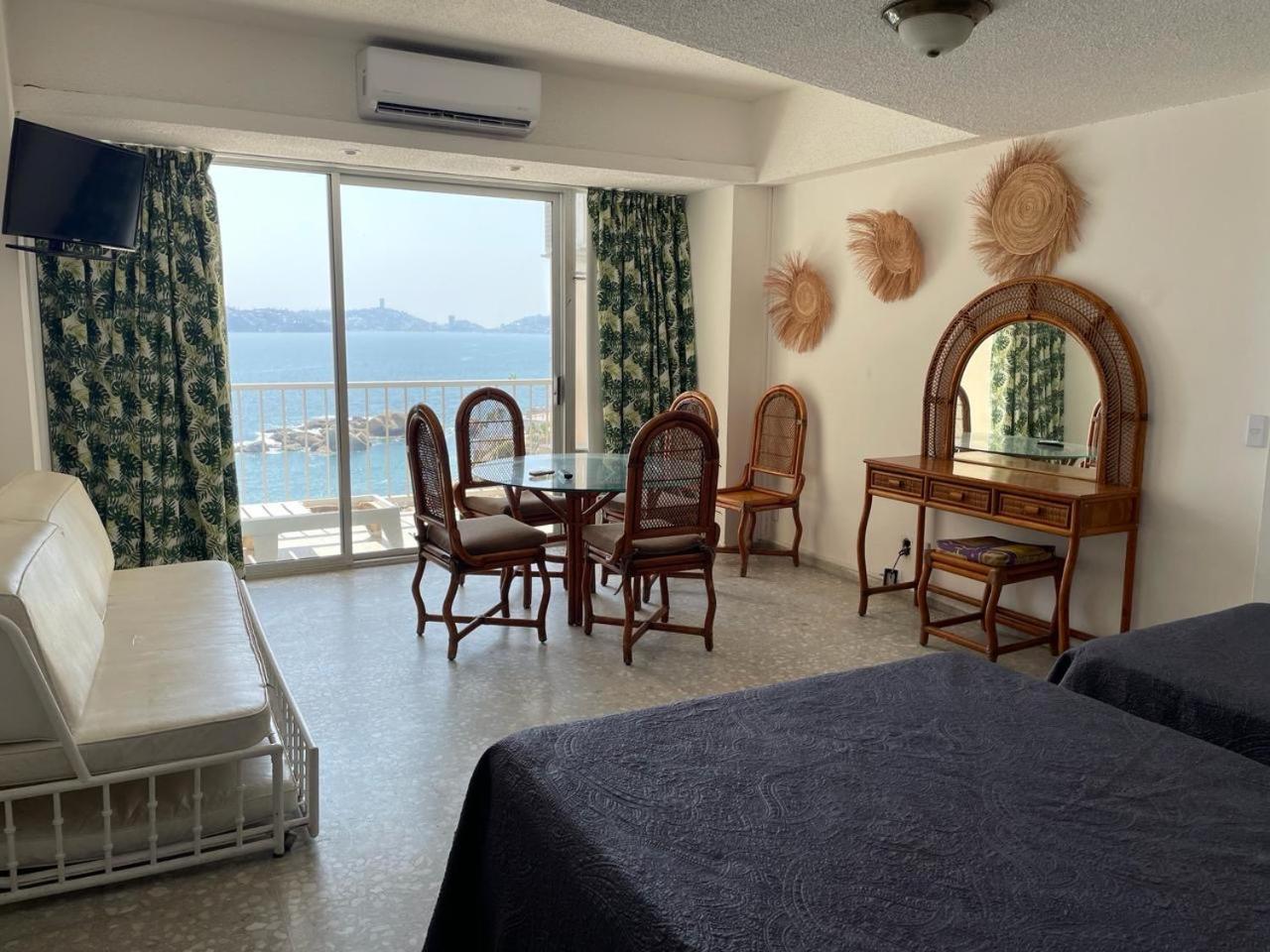 Hermosa En Apartahotel Acapulco