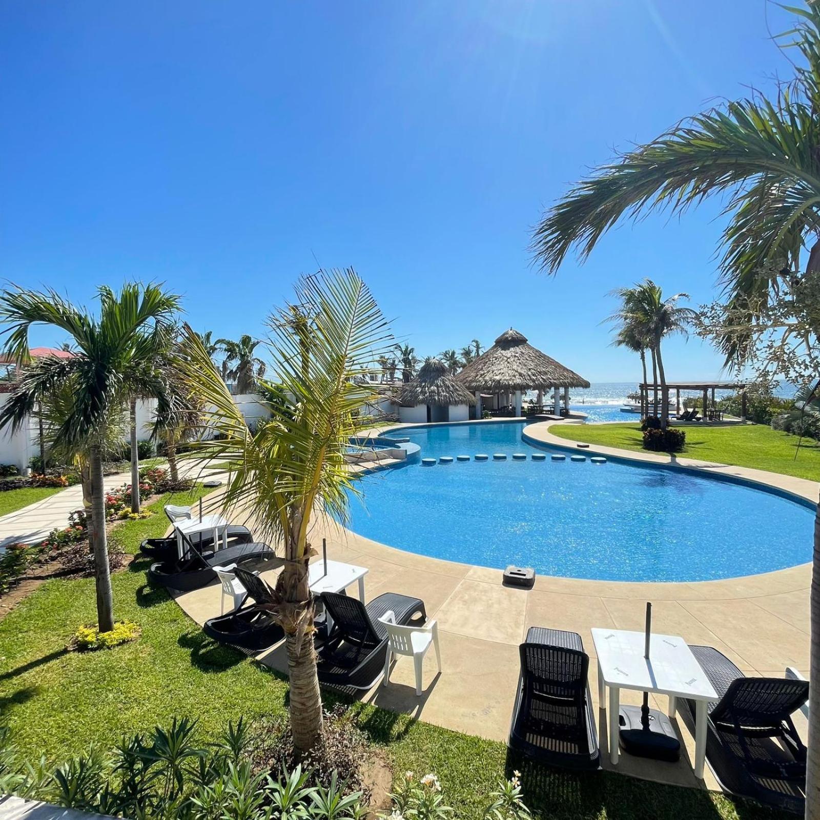 Depa Coral Con Club De Playa Exclusivo Playa Bonfil Diamante Apartamento *
