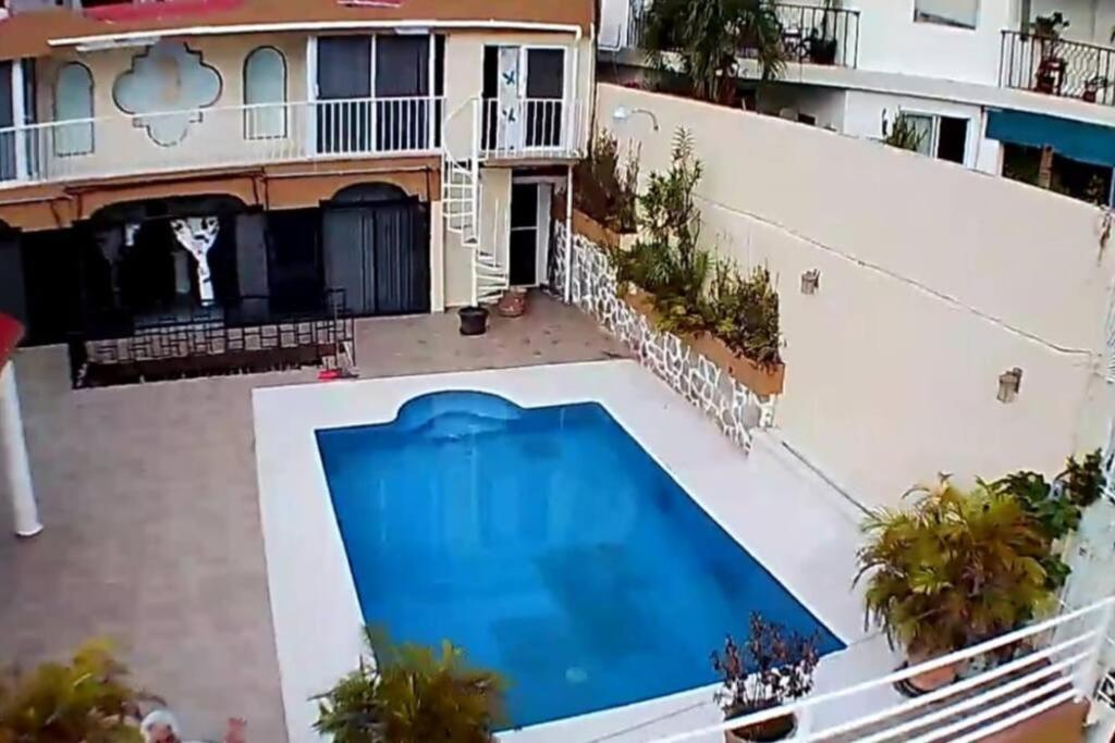 Blue Coast With Pool And Ocean View 10 To 35 P *