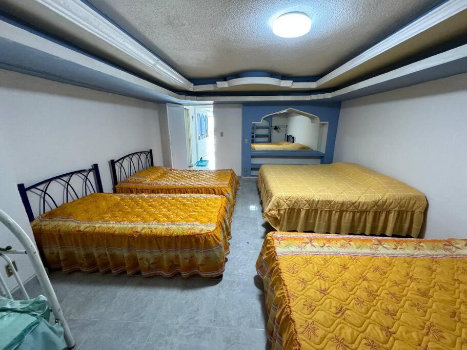 Blue Coast With Pool And Ocean View 10 To 35 P