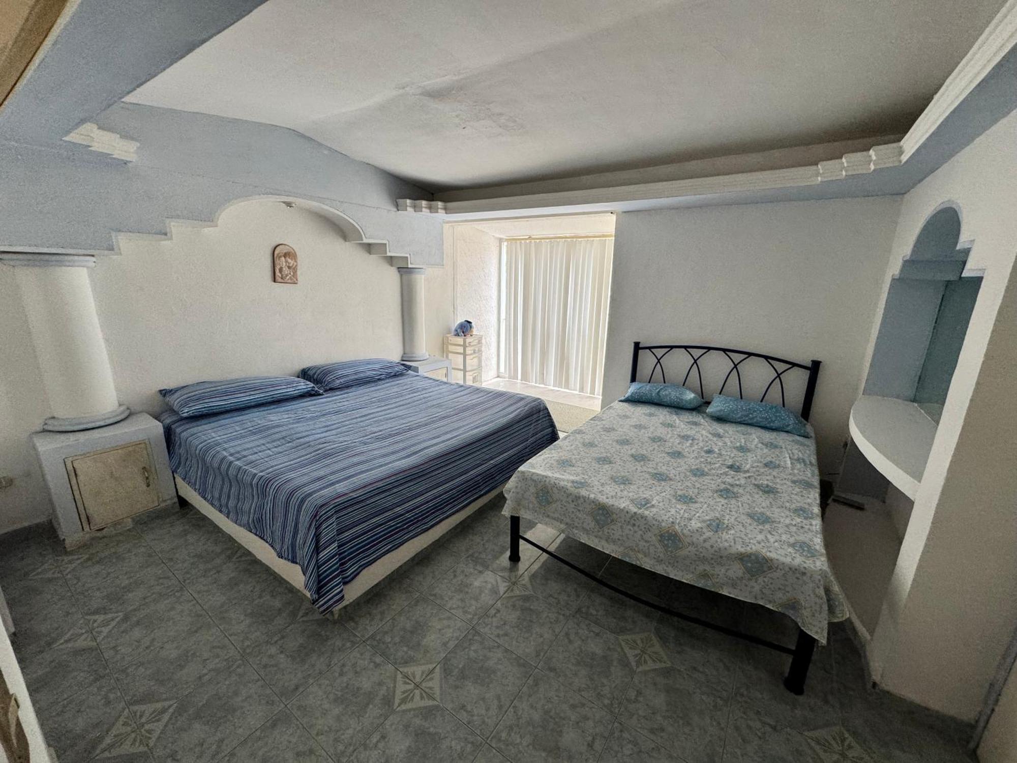 Blue Coast With Pool And Ocean View 10 To 35 P