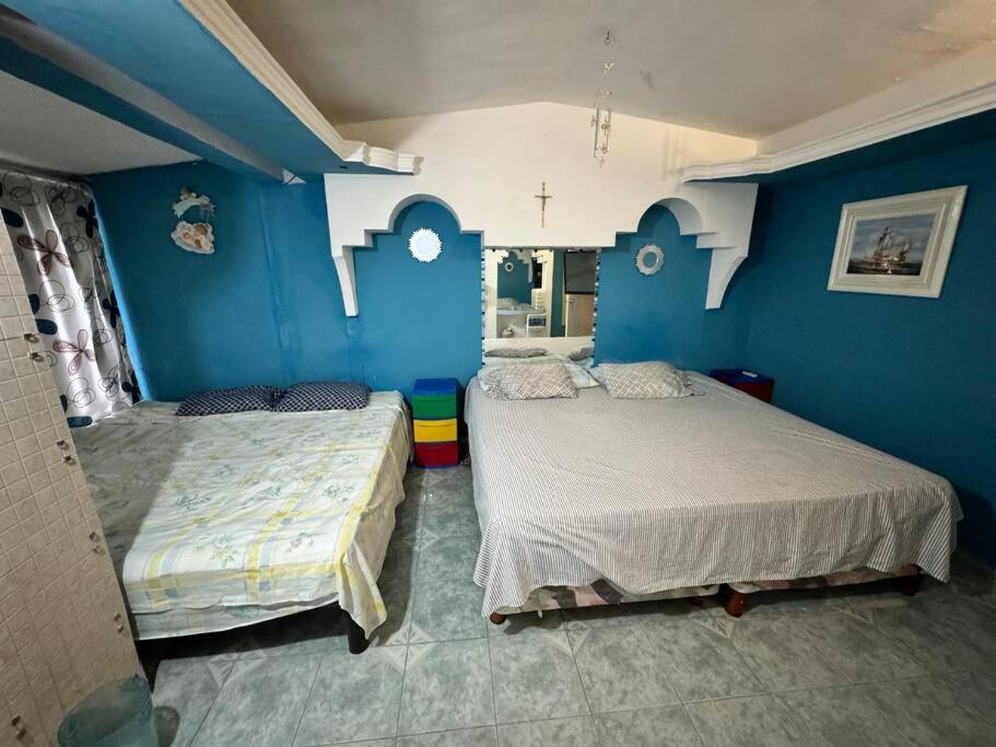 Blue Coast With Pool And Ocean View 10 To 35 P *