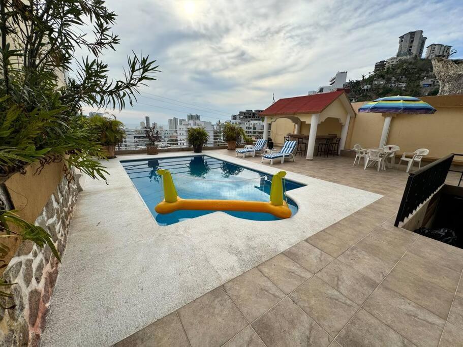 Blue Coast With Pool And Ocean View 10 To 35 P