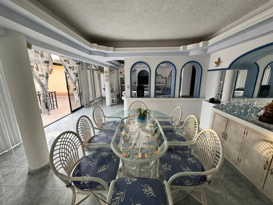 Holiday home Blue Coast With Pool And Ocean View 10 To 35 P Acapulco
