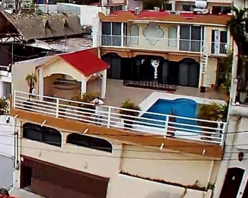 Blue Coast With Pool And Ocean View 10 To 35 P Holiday home *