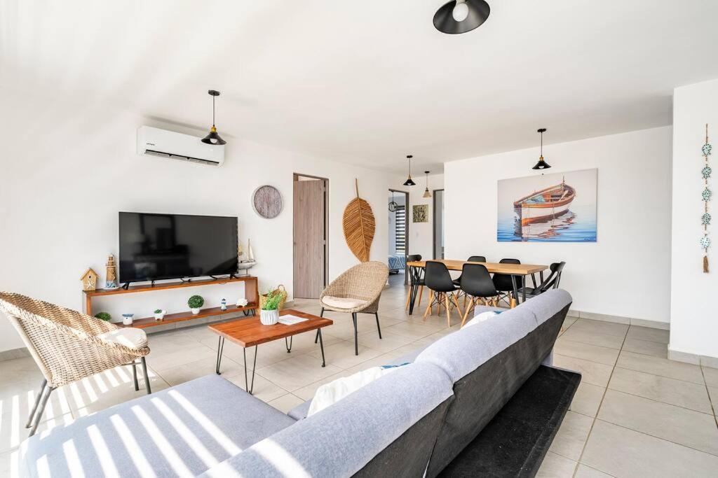 Hermoso Departamento Con Club De Playa En Diamante Apartment *