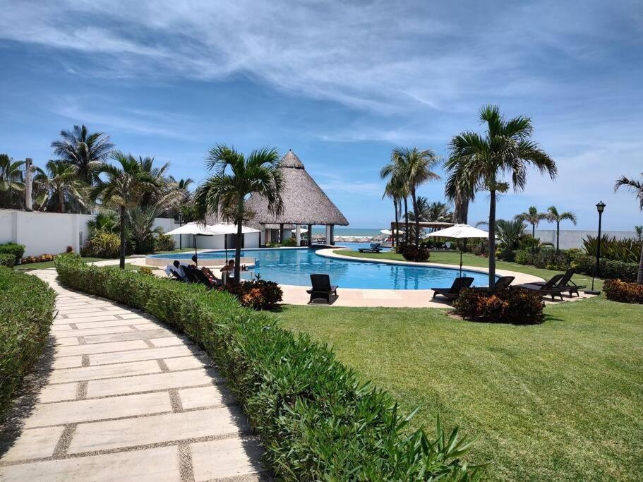 Hermoso Departamento Con Club De Playa En Diamante Acapulco
