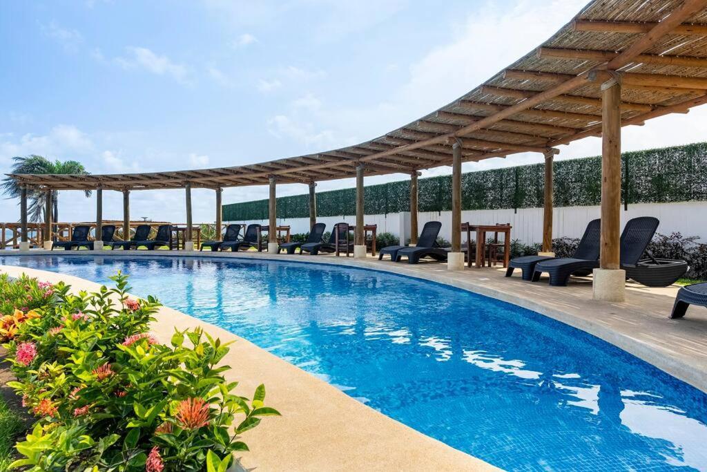 Hermoso Departamento Con Club De Playa En Diamante Acapulco