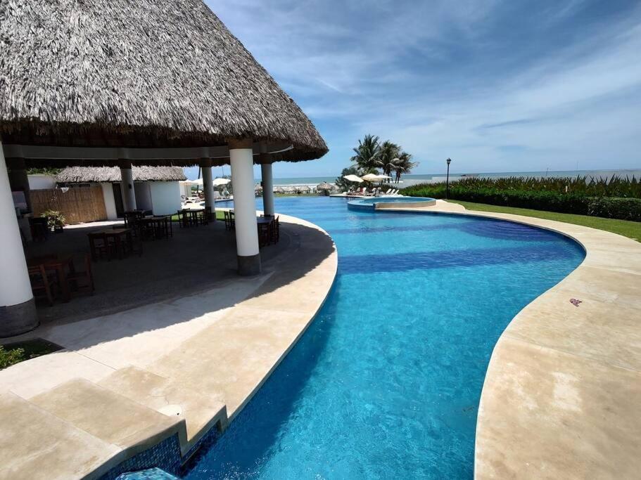 Hermoso Departamento Con Club De Playa En Diamante Acapulco