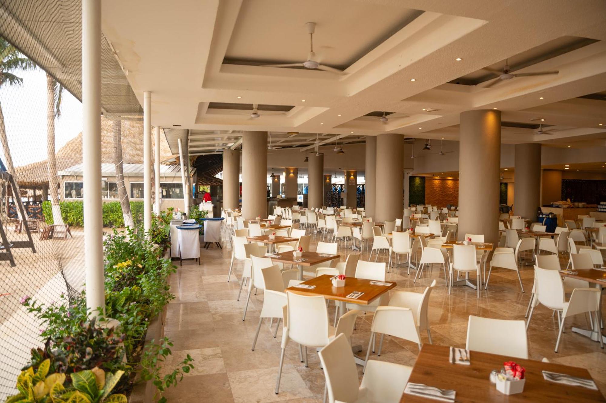 Ritz Hotel