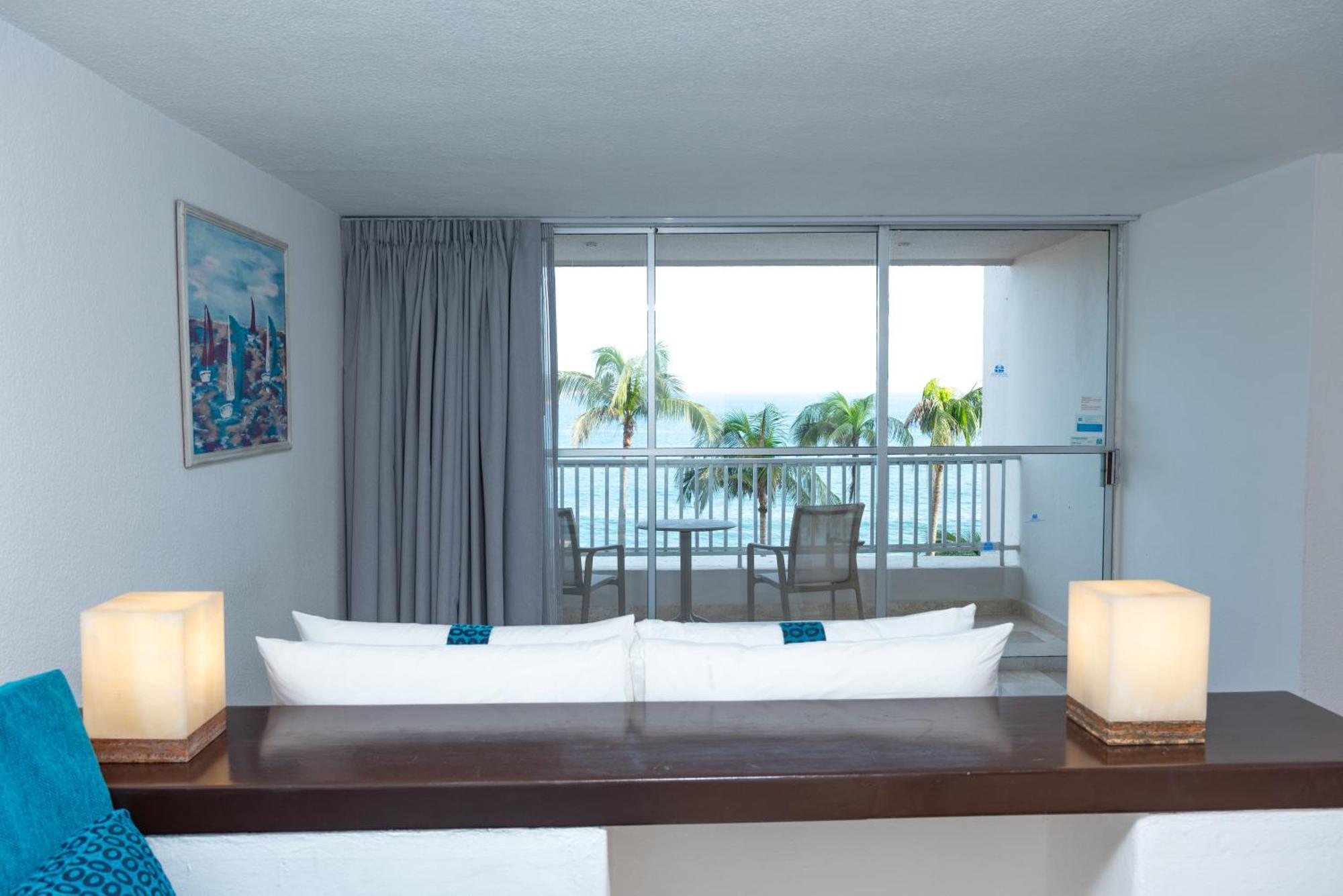 Ritz Hotel Acapulco