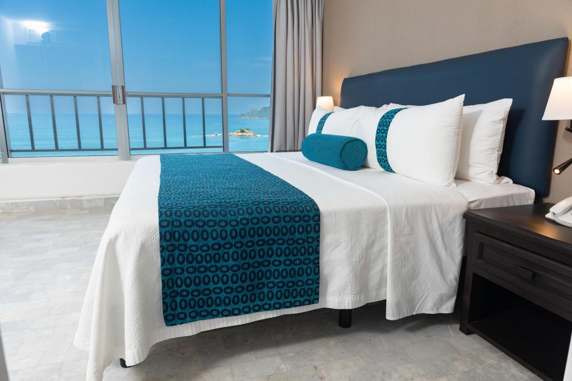 Ritz 5* Acapulco
