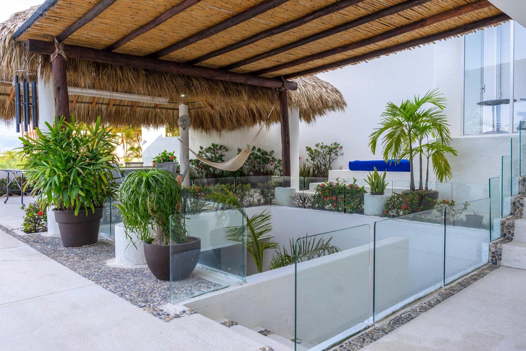 Villa Majum Ocean View 5 Bedrooms *