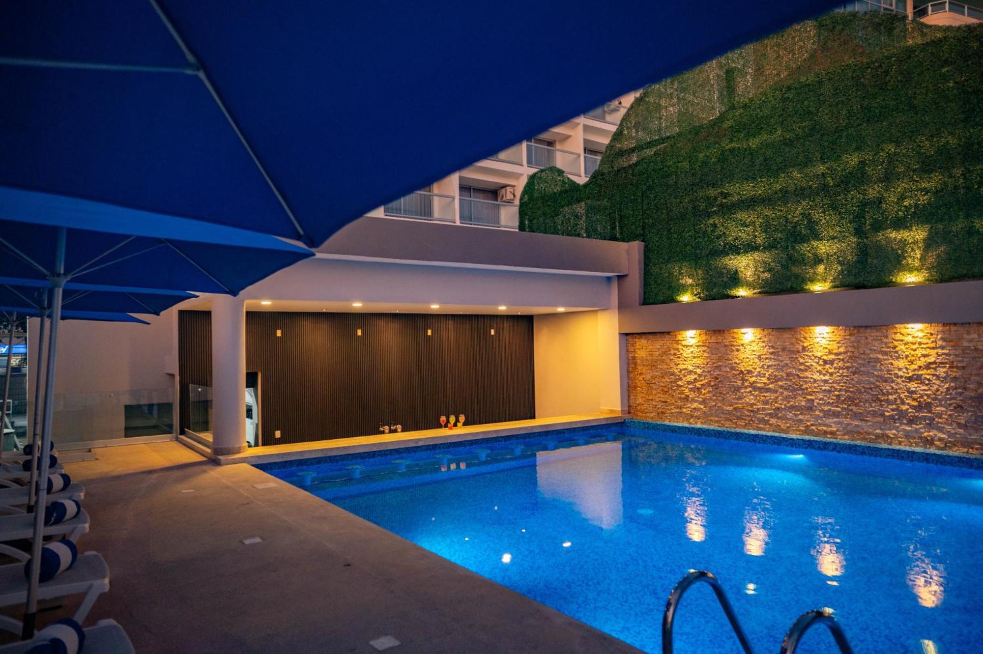 Ritz Acapulco