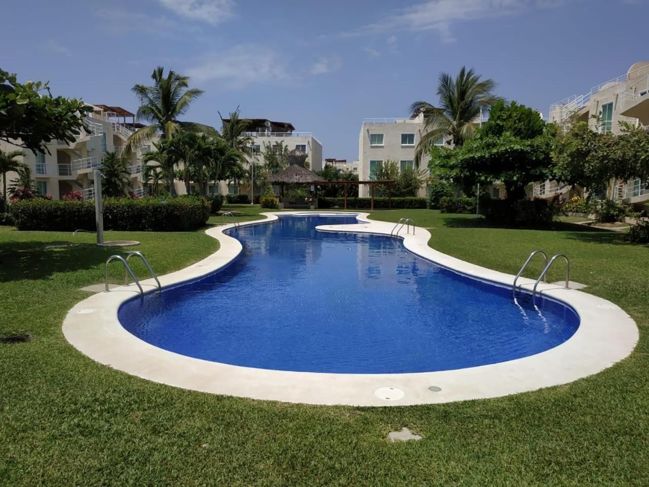 Departamento Tipo Ph De 2 Niveles Apartment *
