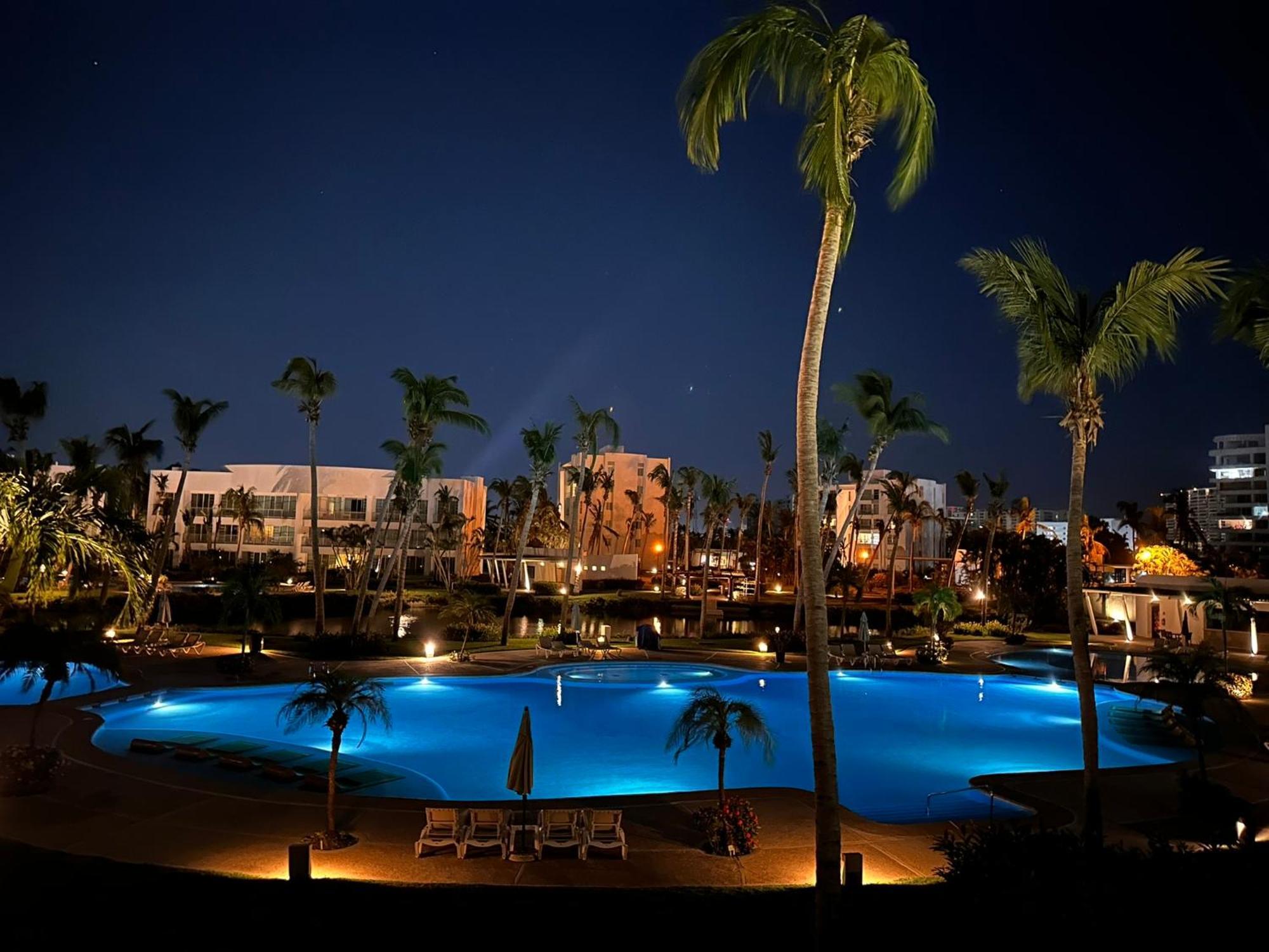Apartamento Lujoso Departamento En Con Alberca Y Club De Playa Acapulco