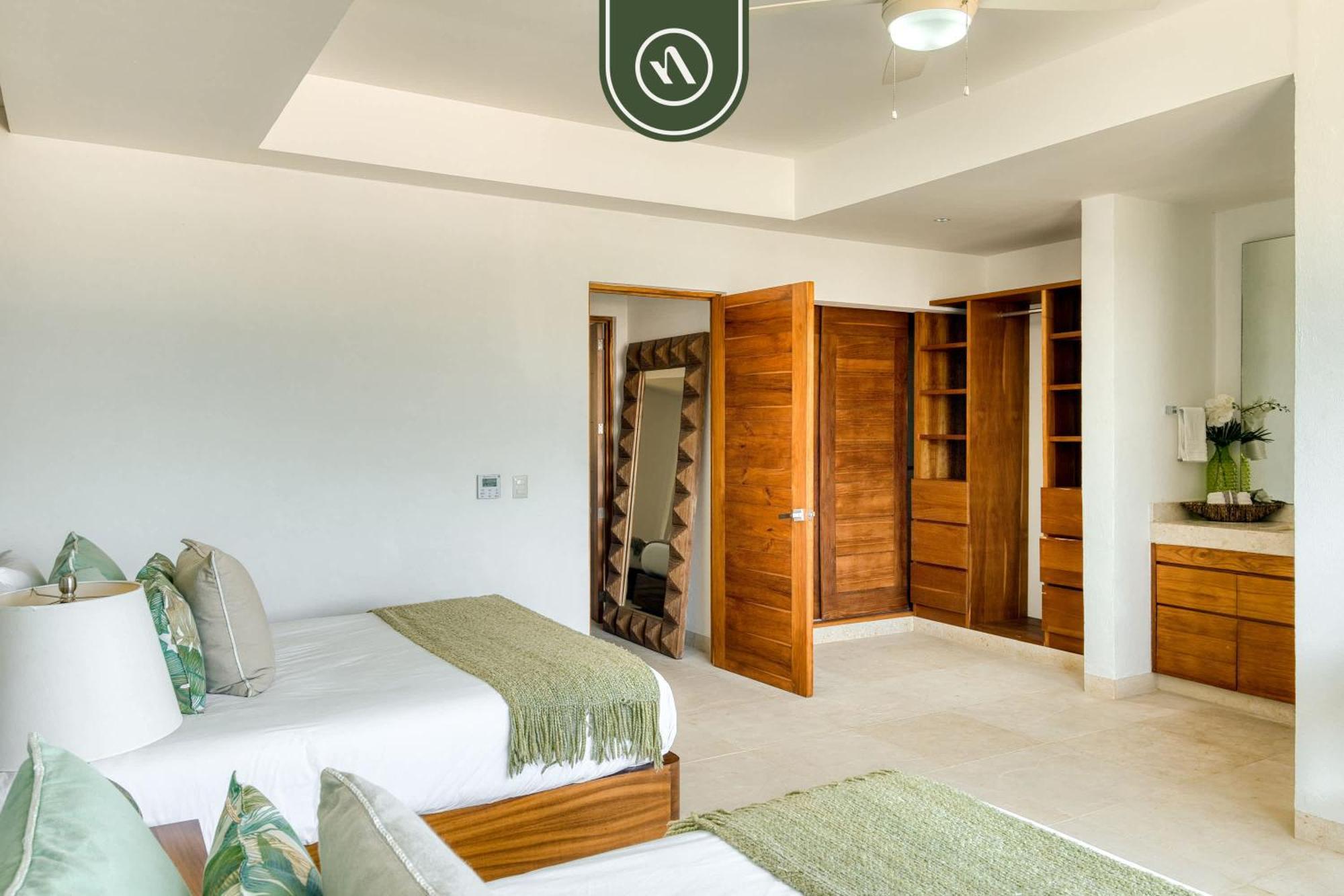 Apartment Luxury 4 Bedroom - Amazing Bay View - Pool *