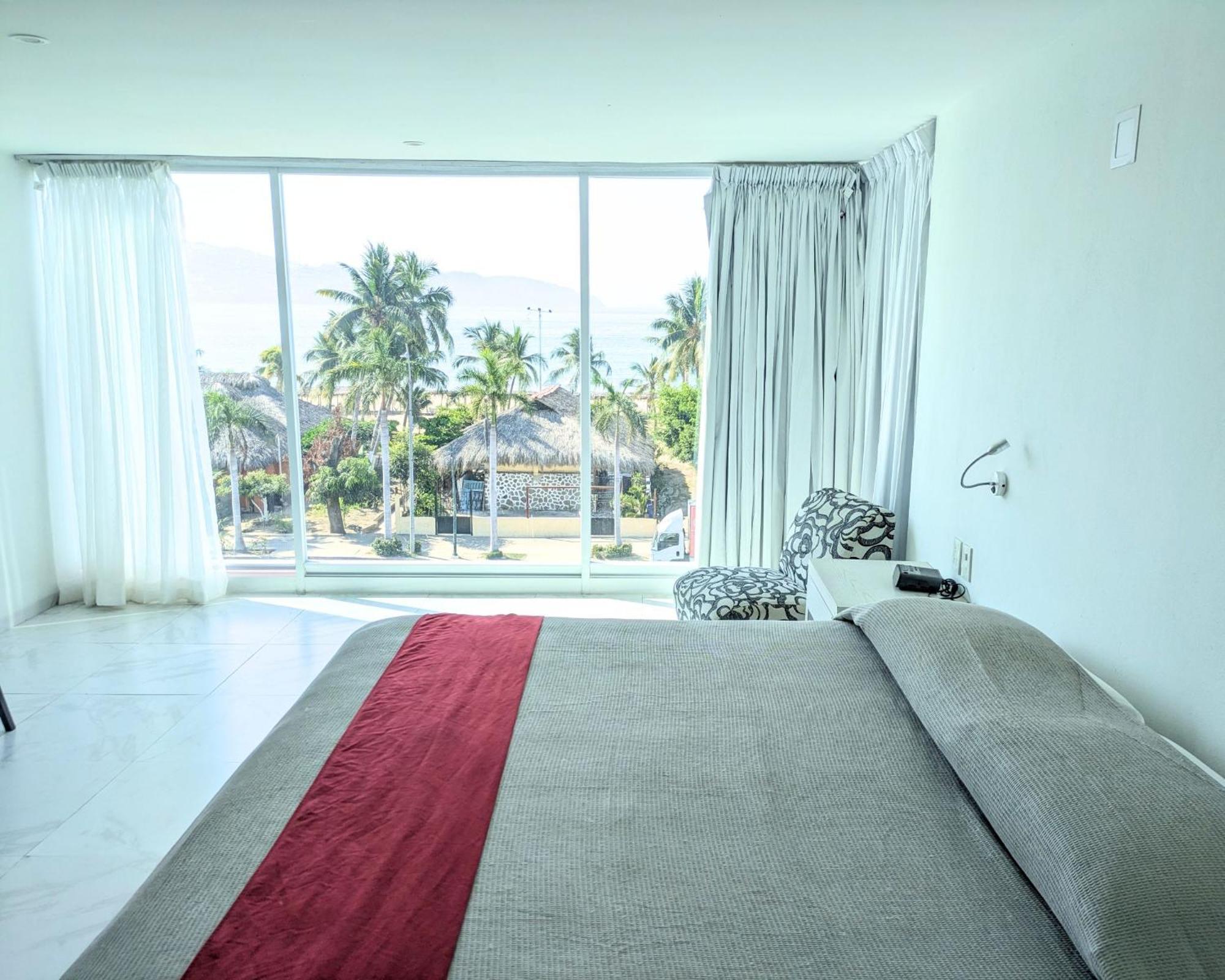 Hotel We 3*