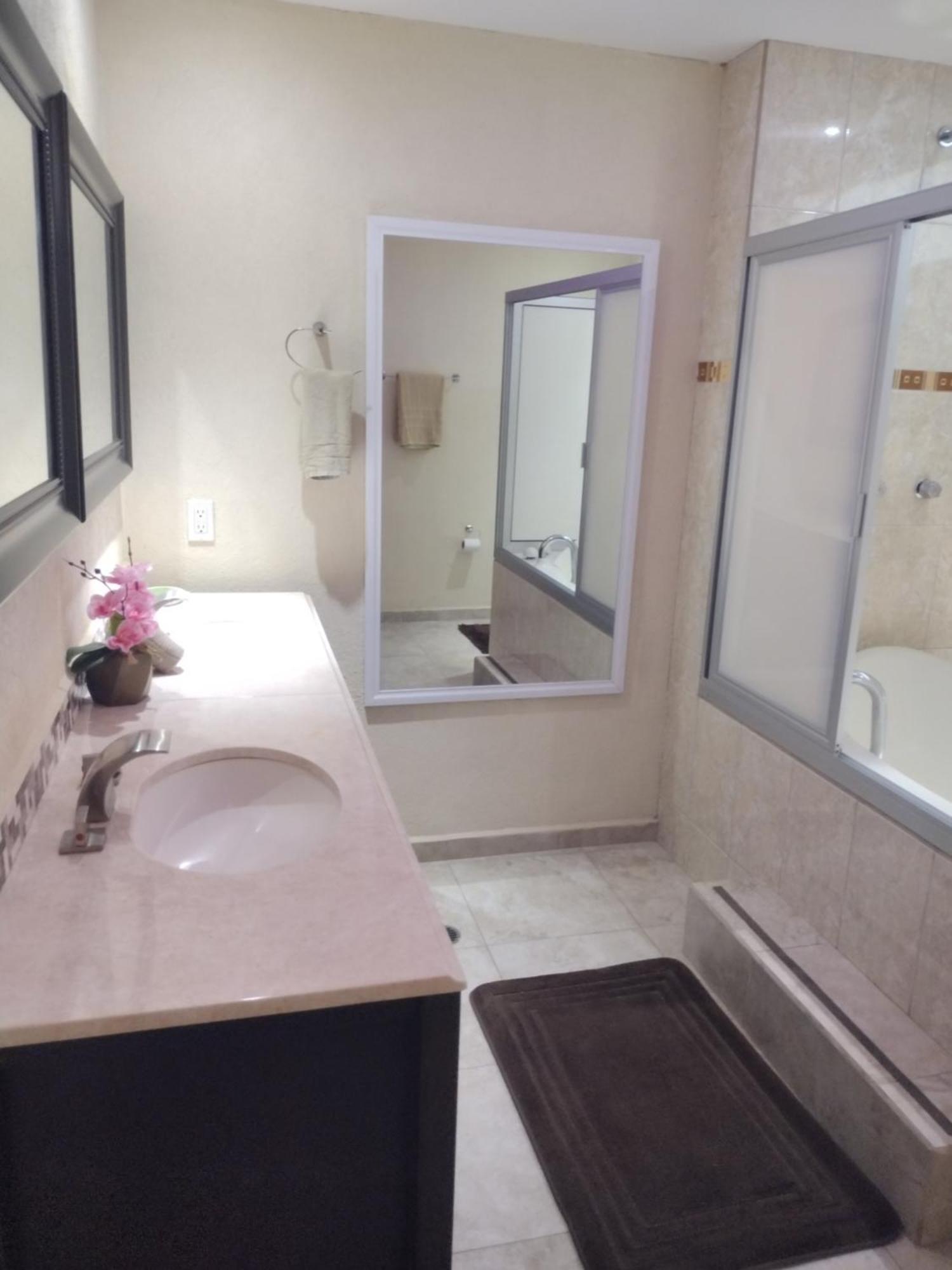 Casa Kleha Familiar Y Comodidad Homestay