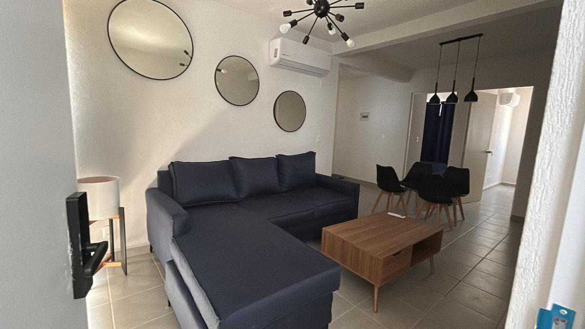Apartment In An Exclusive Area *
