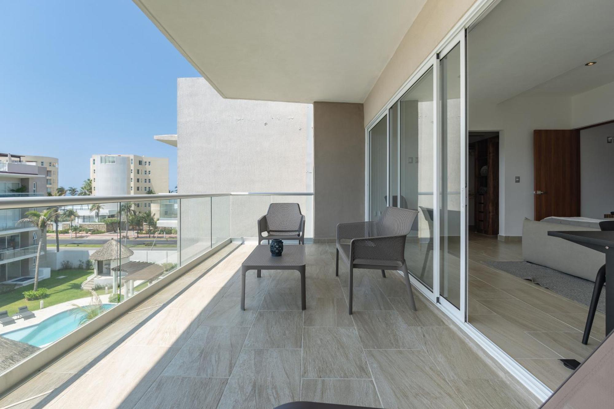 Apartment Punta Arena - - Pool - Wifi - Jacuzzi *