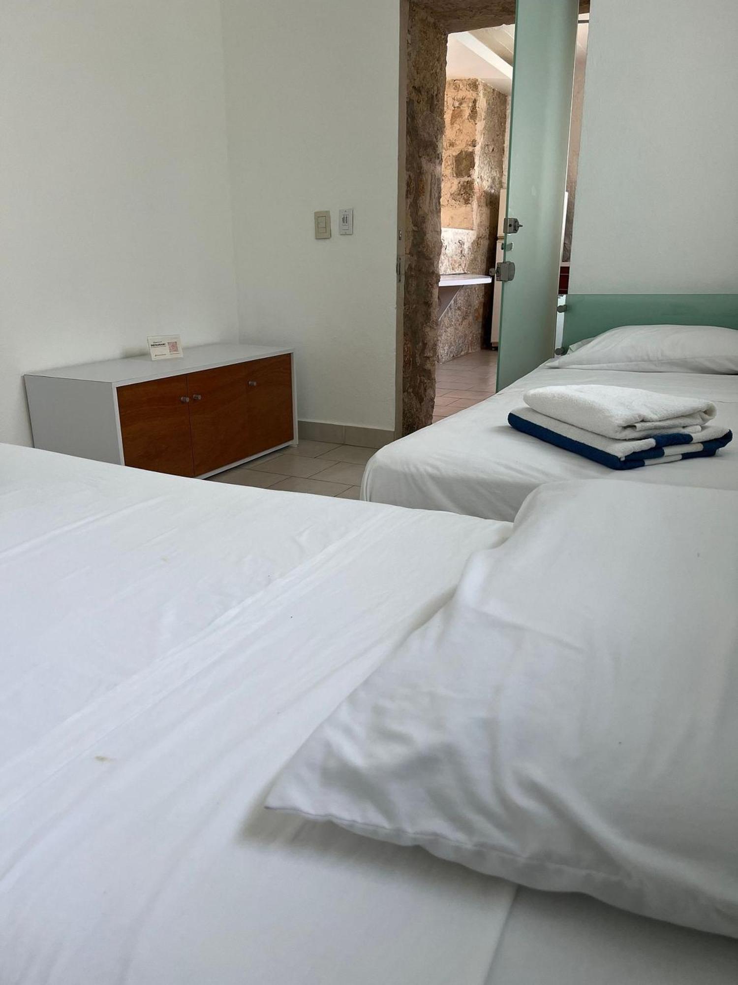 Casas Del Acantilado - Acapulco