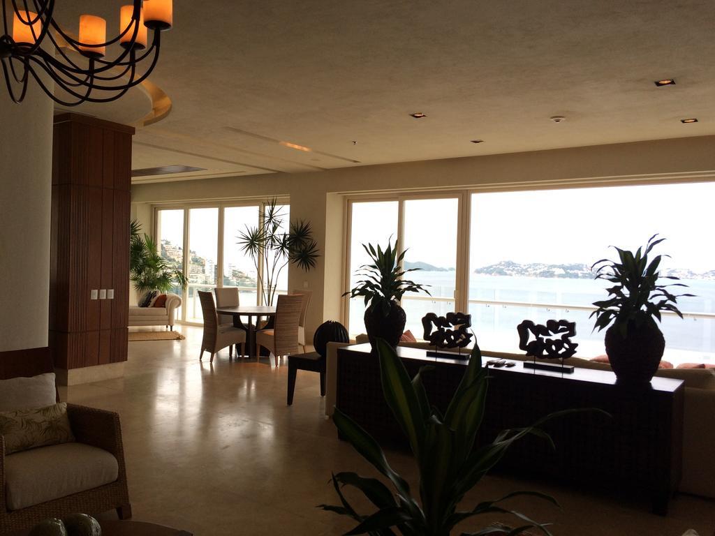 Presidential By Grand * Acapulco