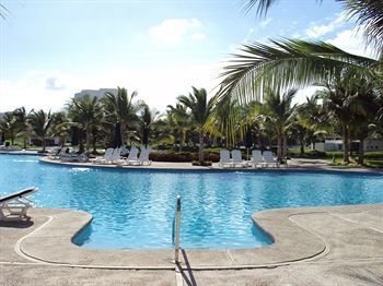 Hotel Mayan Lakes