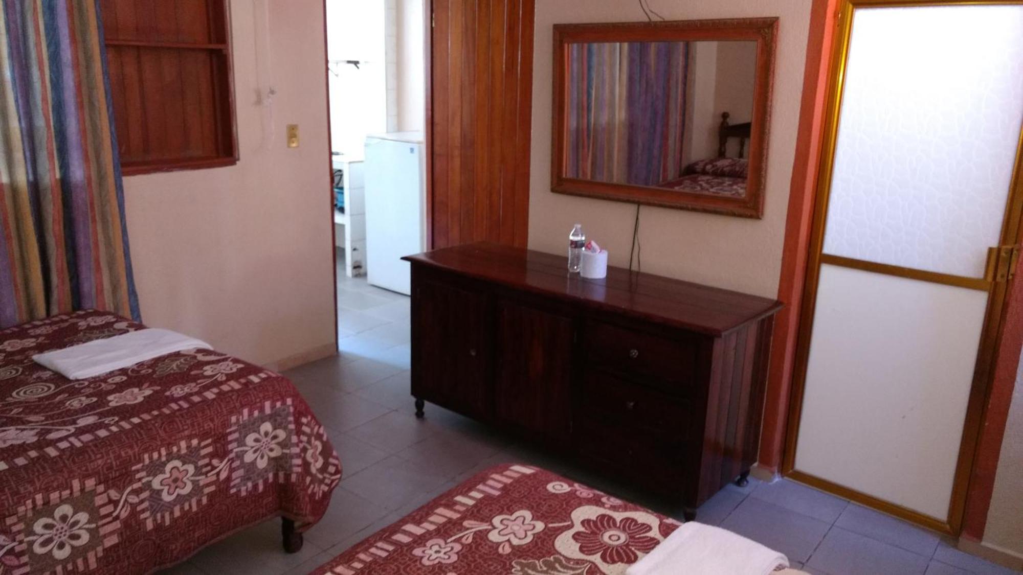 Y Olivares Guest house