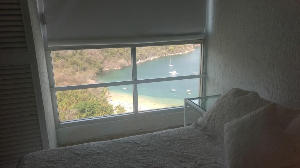 Torre Blanca Diamante Apartment