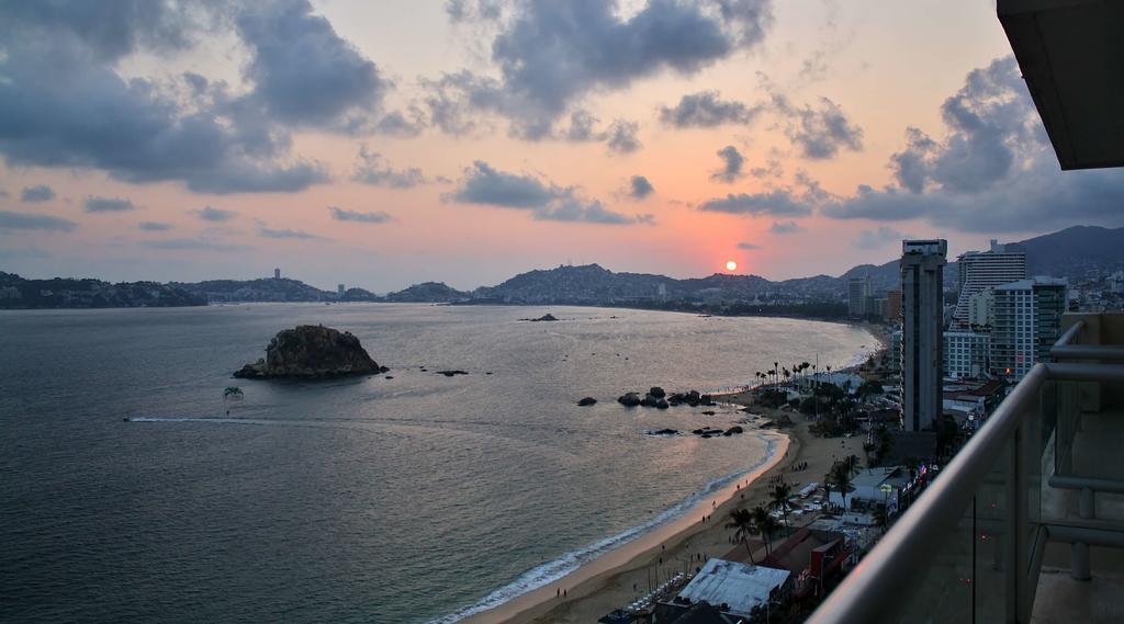 Palace Acapulco
