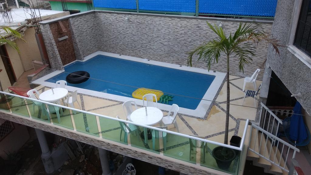 Y Olivares 2* Acapulco