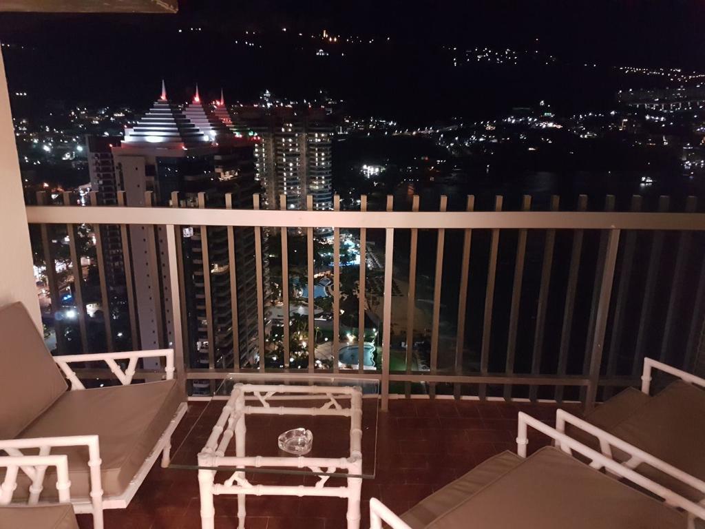 Penthouse La Palapa Apartment