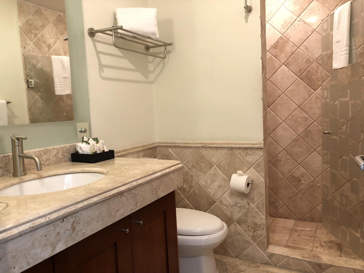 B Pichilingue Esmeralda Apt & Beach Club Apartamento *