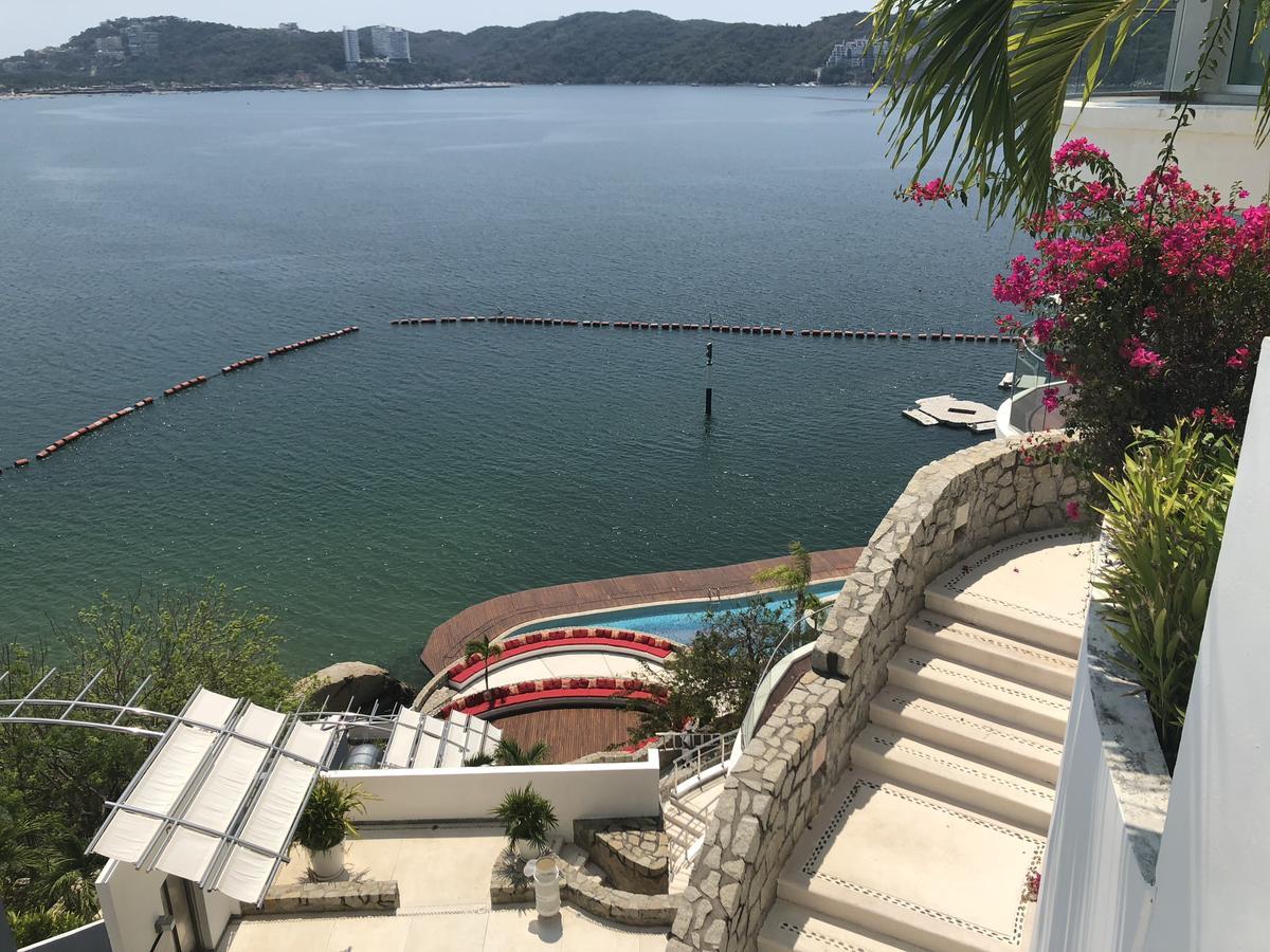 B Pichilingue Esmeralda Apt & Beach Club Apartamento *