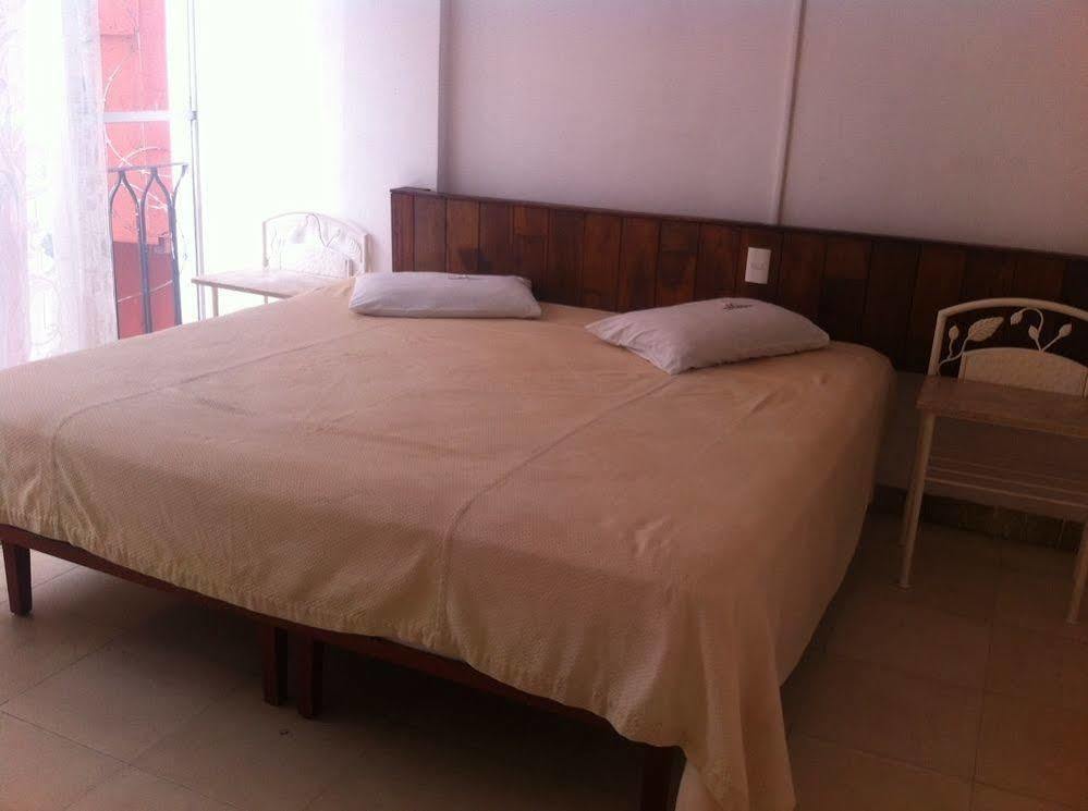Condesa Americana Hotel 2*
