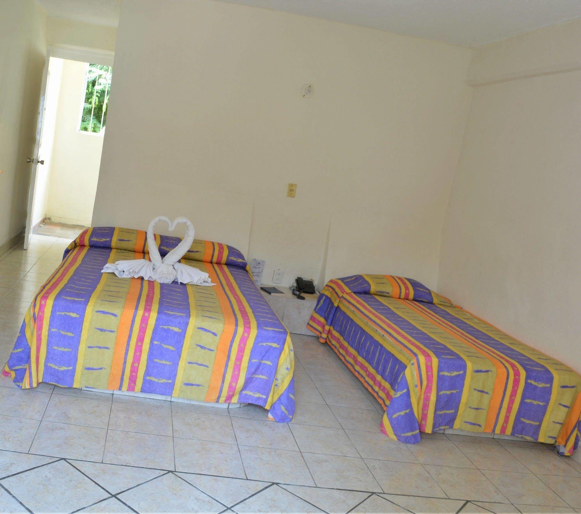 Costa Linda Hotel