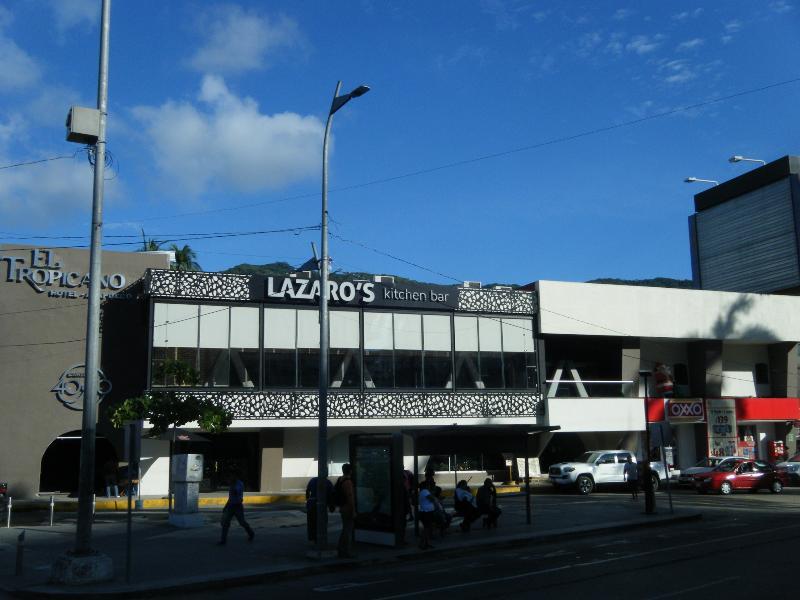 El Tropicano Hotel