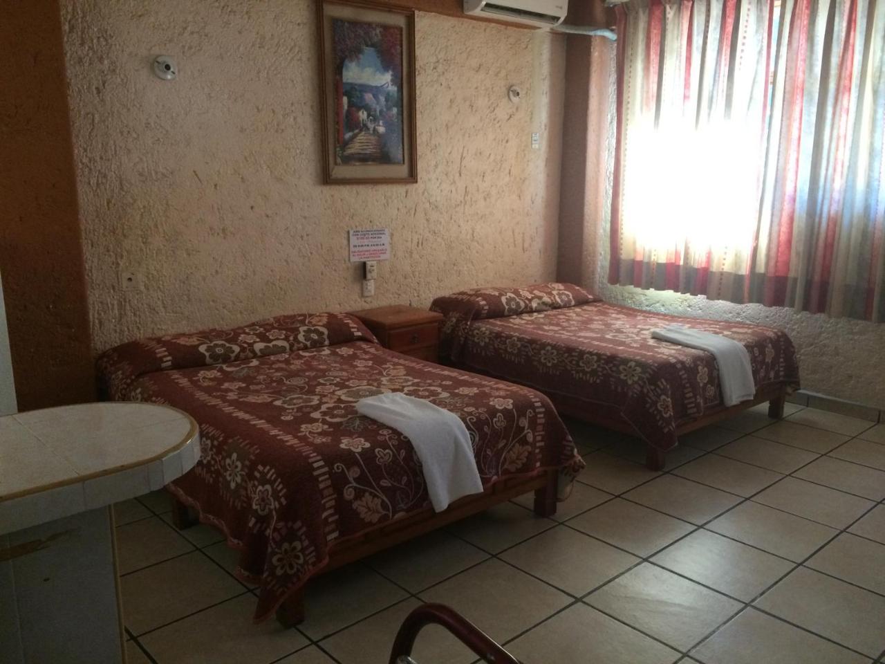 Y Olivares Guest house 2*