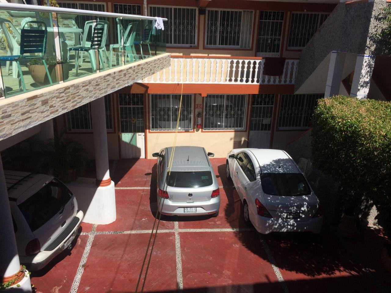 Y Olivares Guest house 2*