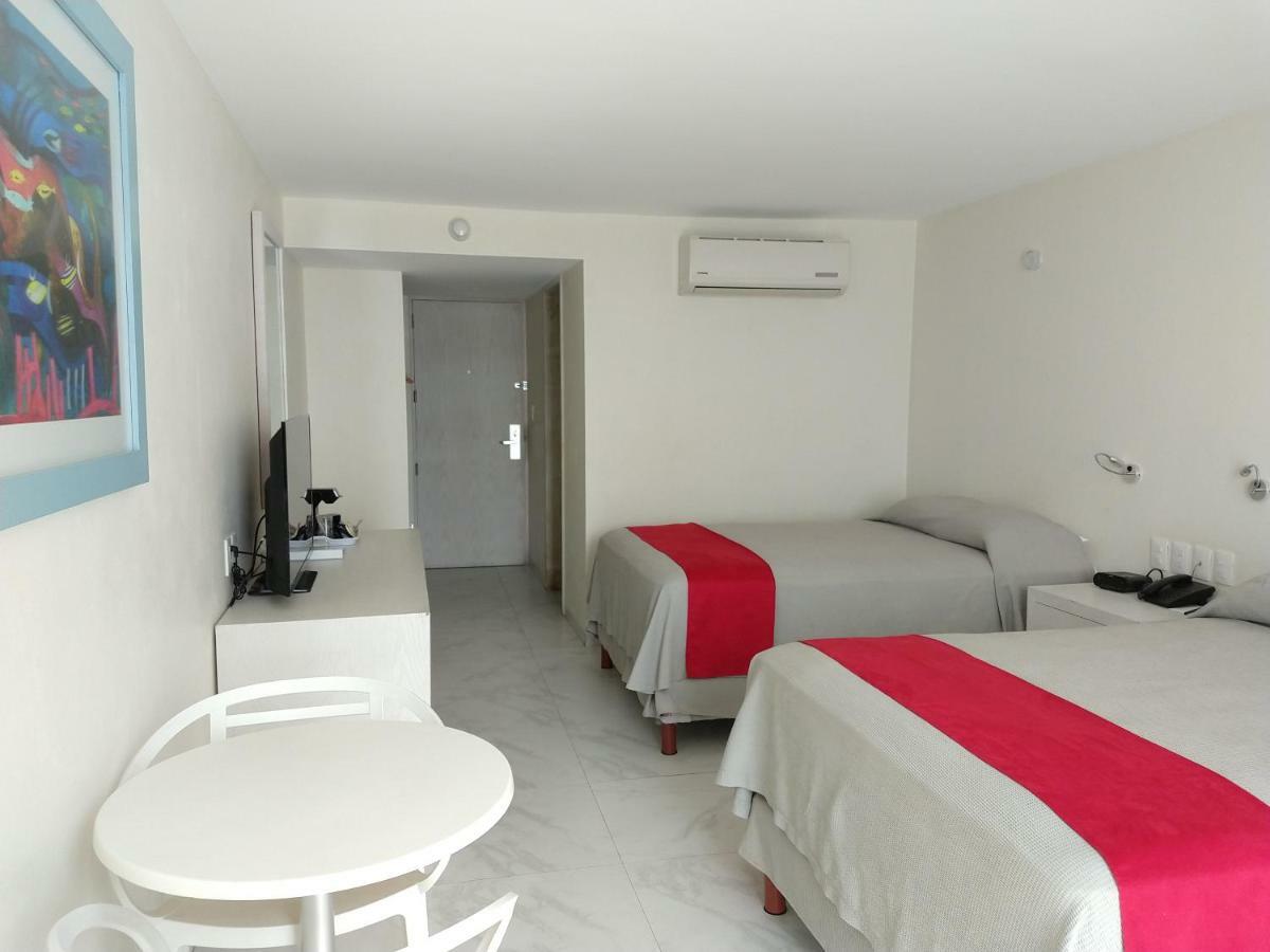 We 3* Acapulco