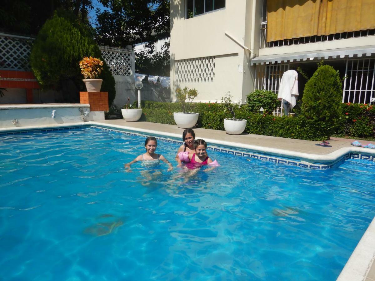 Licha Hotel 2*
